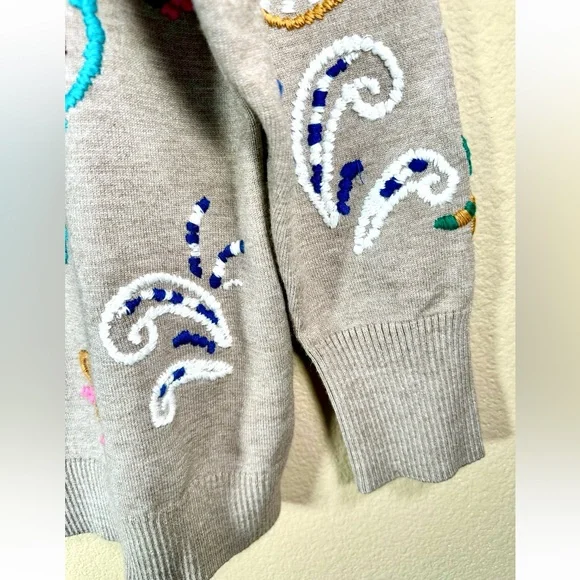 Anthropologie Embroidered Pullover Sweater in Neutral Motif - Picture 9 of 12